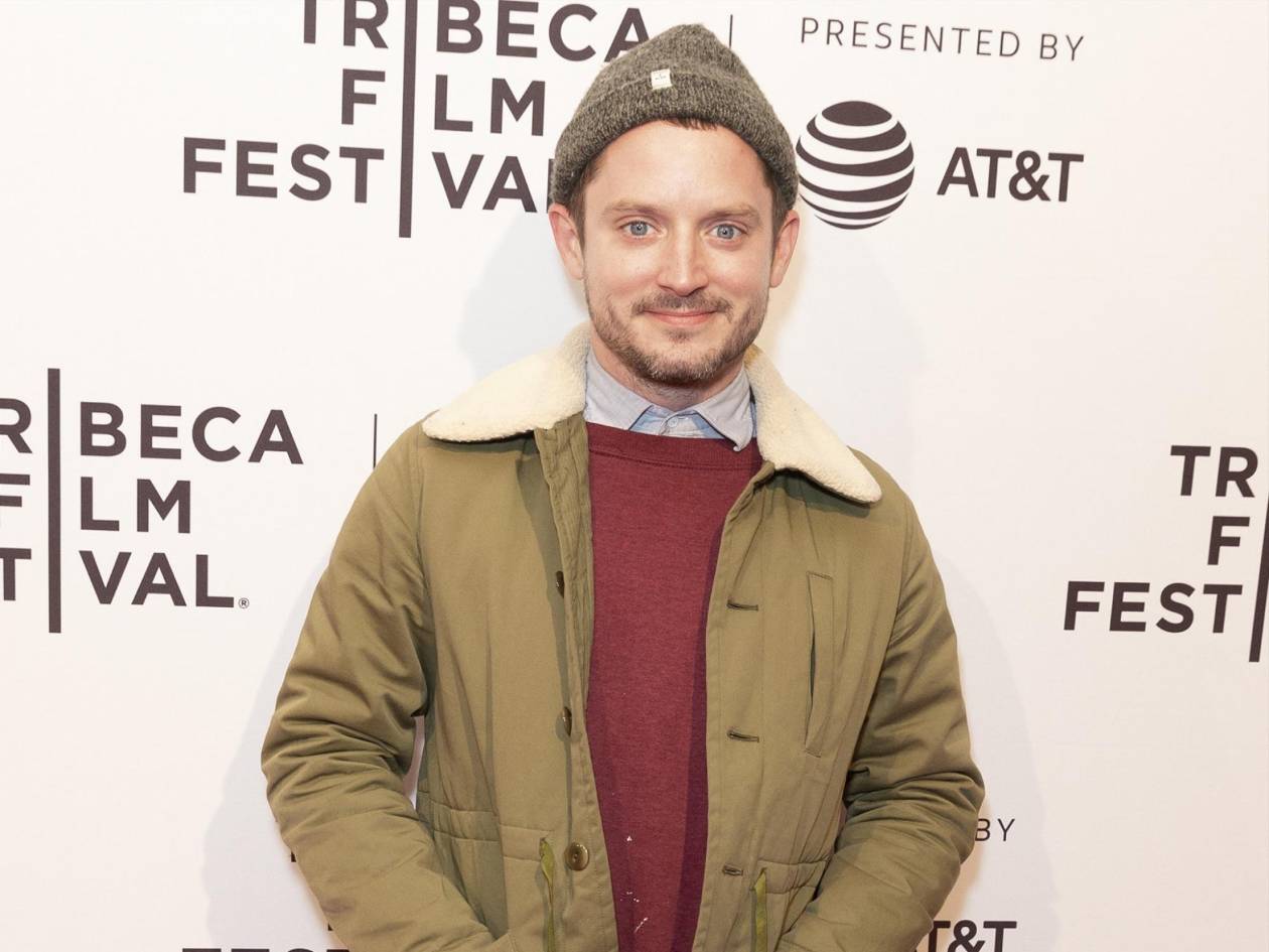 Elijah Wood se casó con su novia de toda la vida
