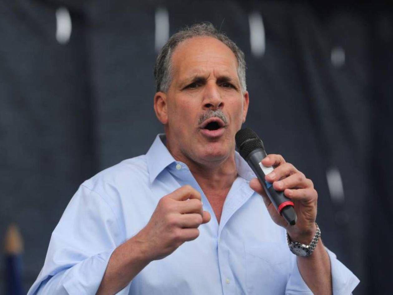 La imagen del empaque de churros que muestra a Nasry Asfura es falsa