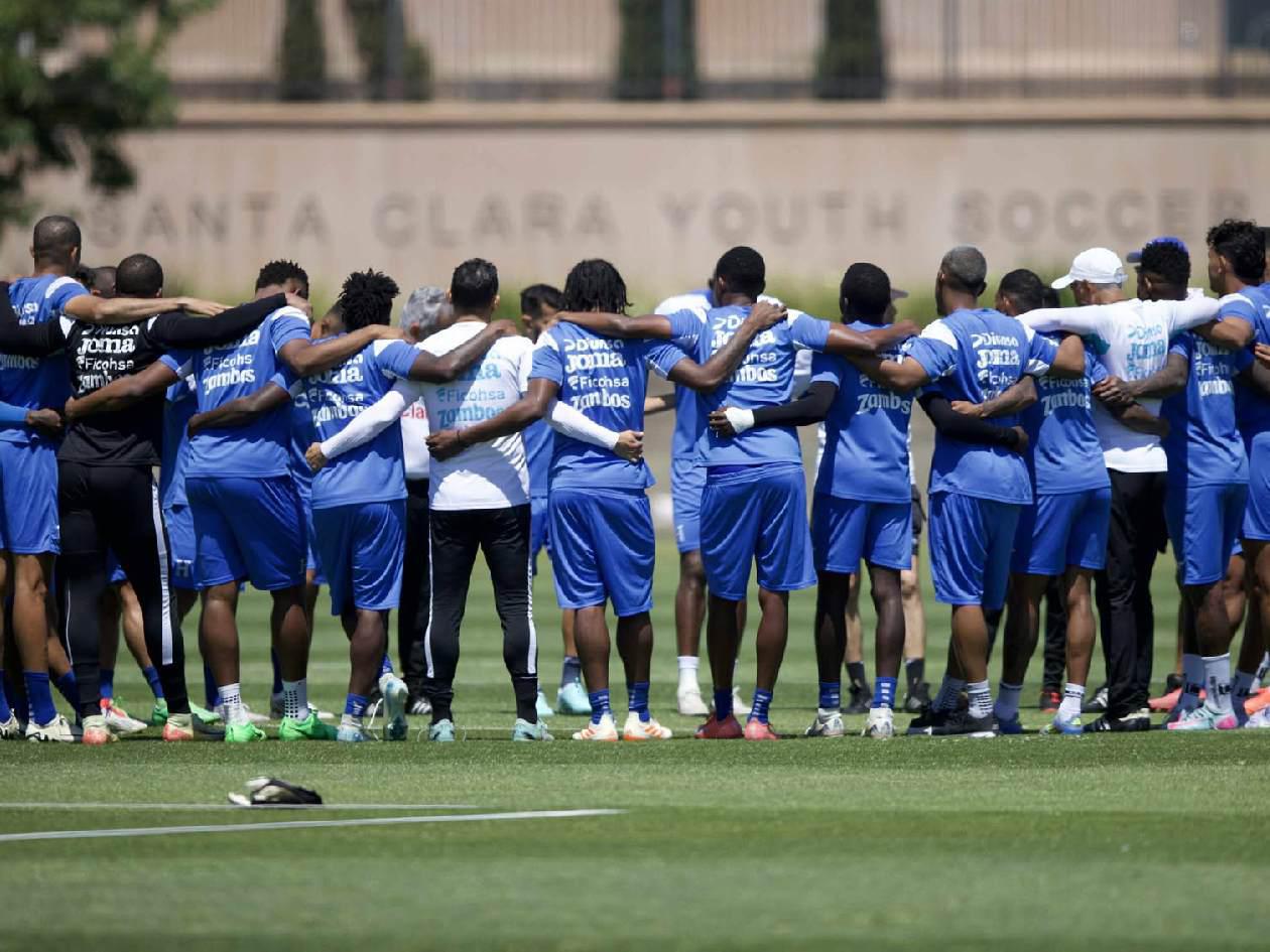 Selección de Honduras toma decisión antes del partido Panamá en Copa Oro
