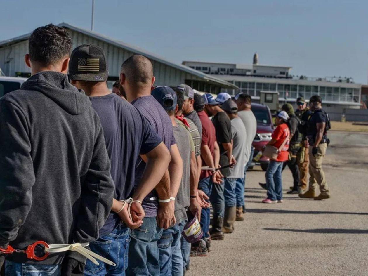 Trump se jacta de que los arrestos de inmigrantes se han disparado