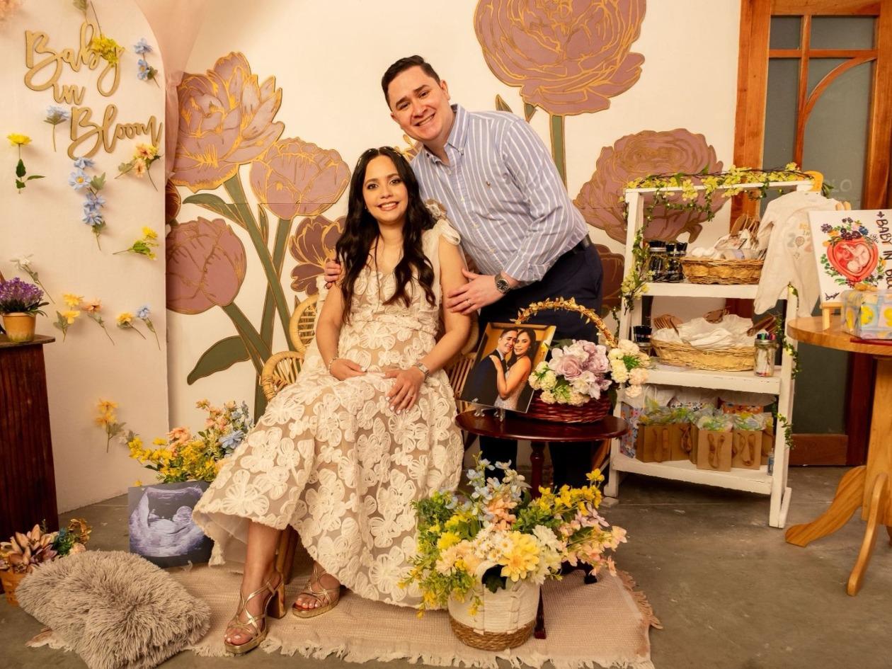 La familia Cubero Zúniga celebra su anhelado baby shower