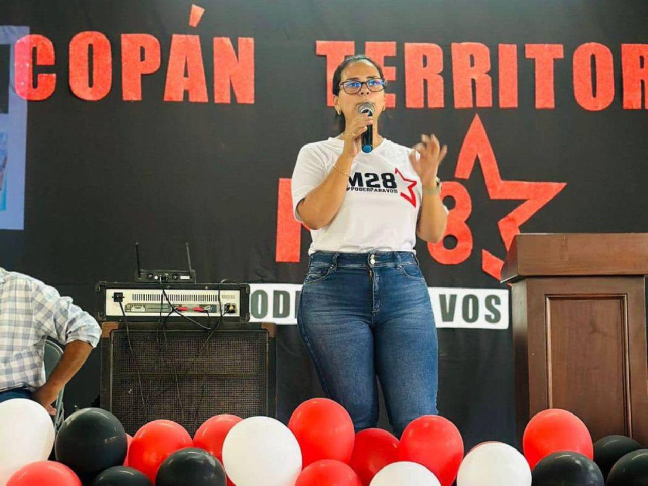 Piden renuncia de la diputada Isis Cuéllar: ella es la que pone y quita