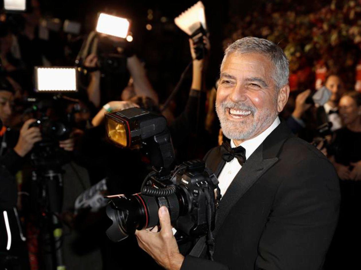 George Clooney dice que no va a hacer más películas románticas
