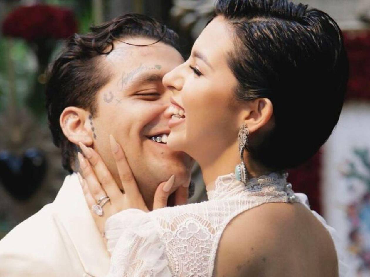 Ángela Aguilar y Christian Nodal celebran 9 meses de casados
