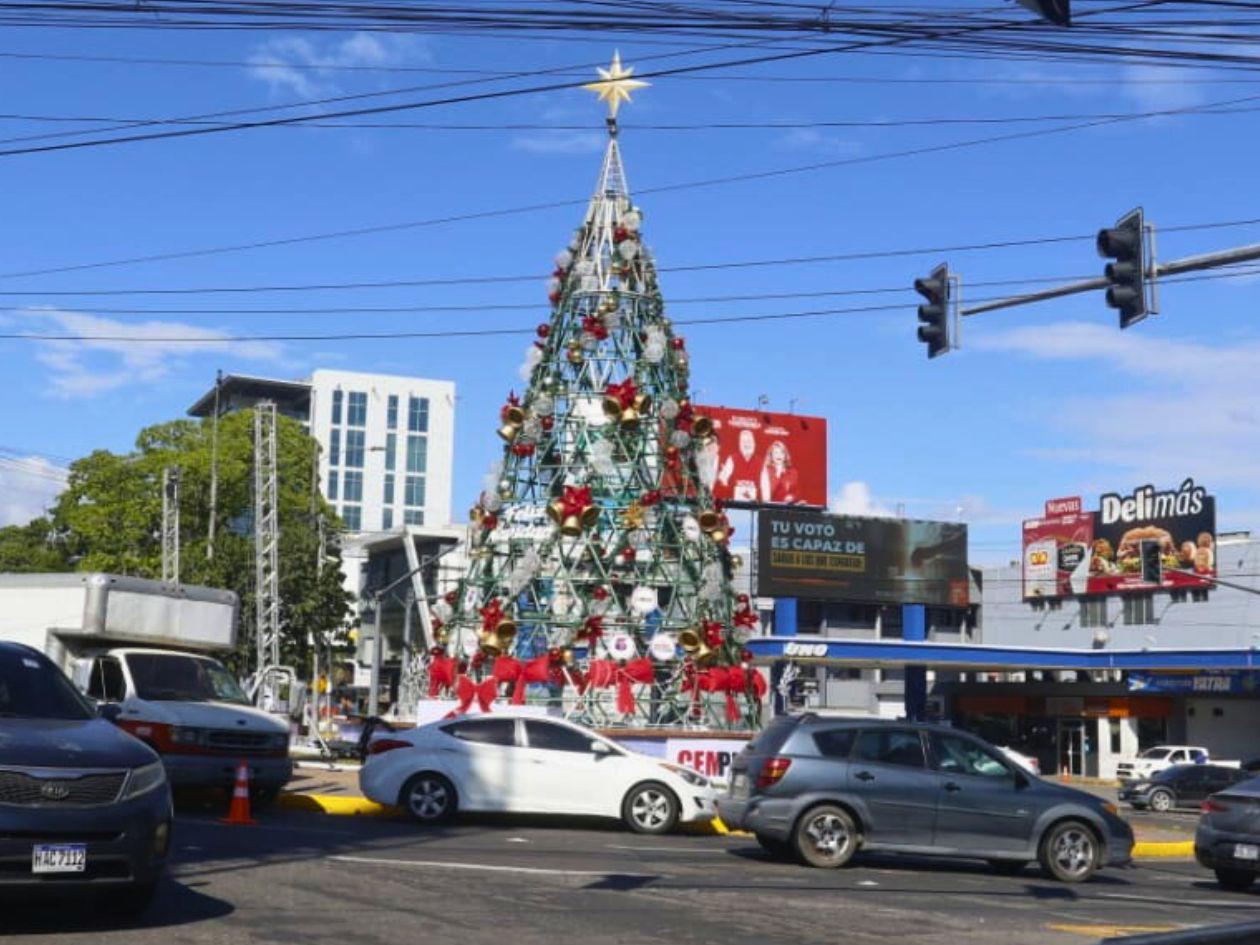 Cerrarán la primera calle por encendido de árbol de Navidad