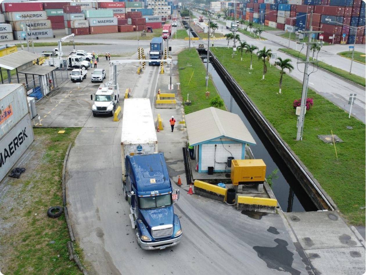 Cigarrillos, armas y sustancias prohibidas: lo que más decomisan en aduanas