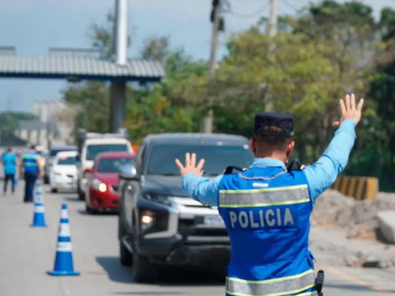 Tránsito intensifica operativos para frenar accidentes y conductores ebrios