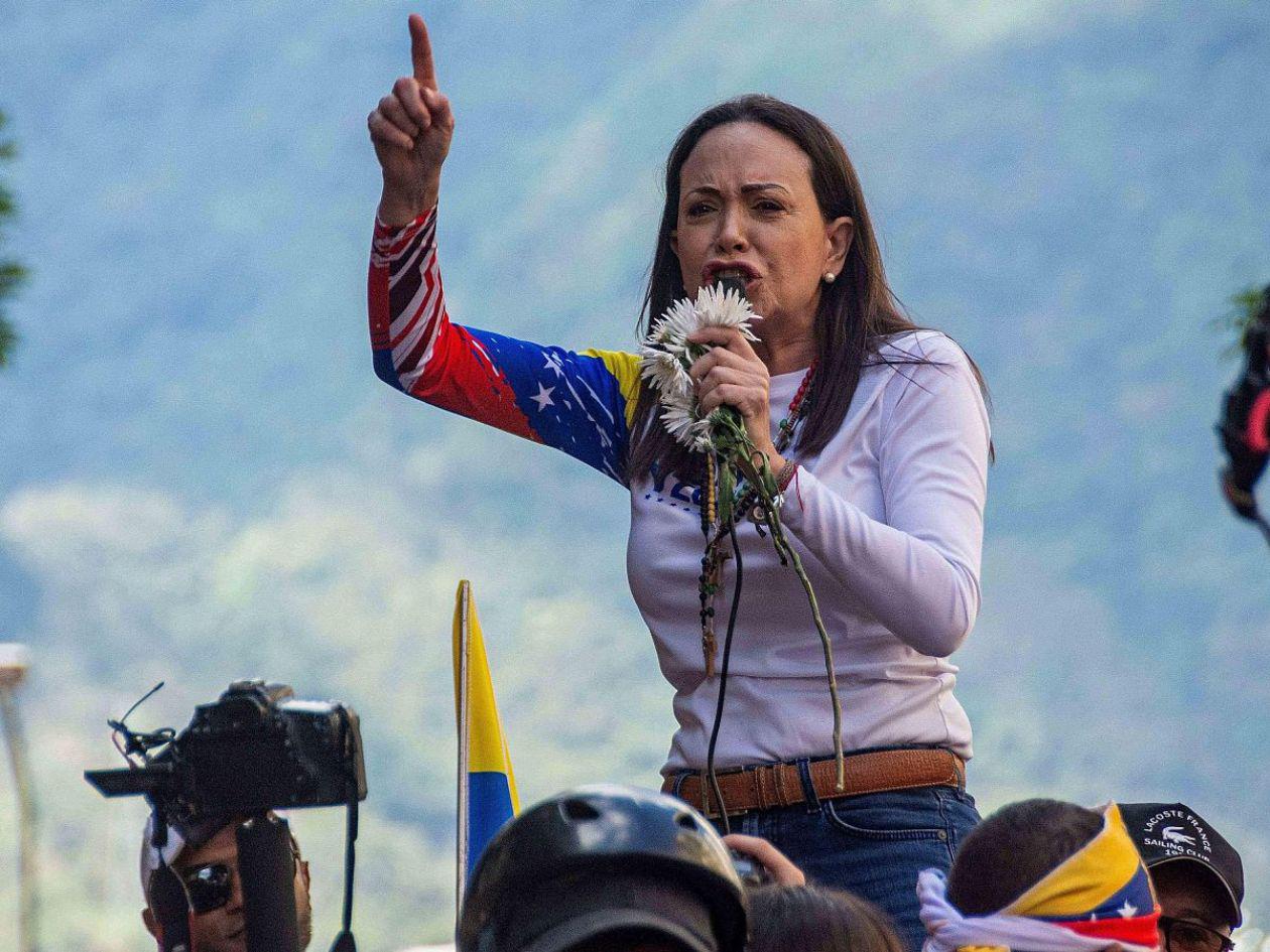 Machado dice que el Nobel de la Paz es un logro para Venezuela