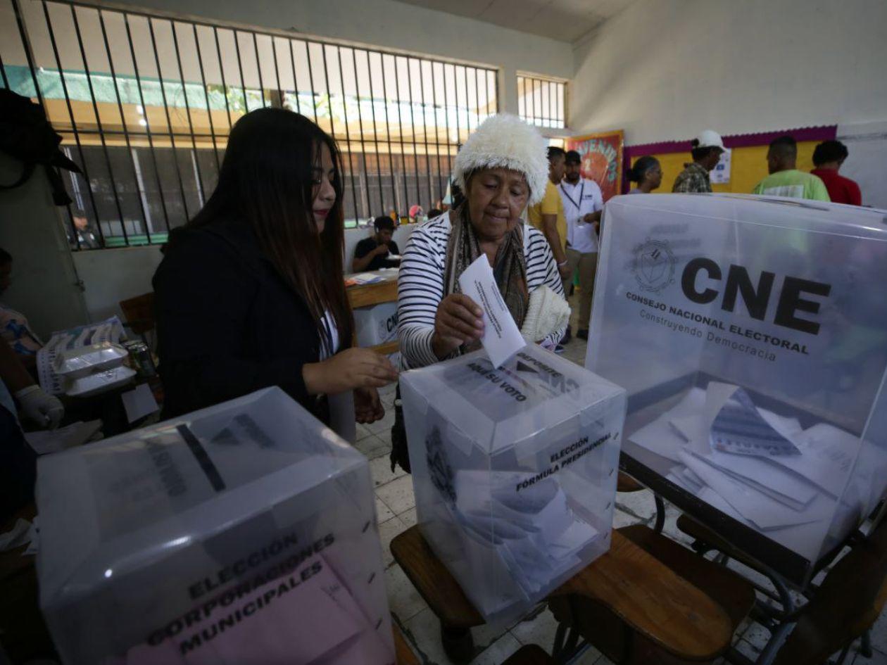 Mujeres indígenas de Honduras debaten sobre su participación en elecciones