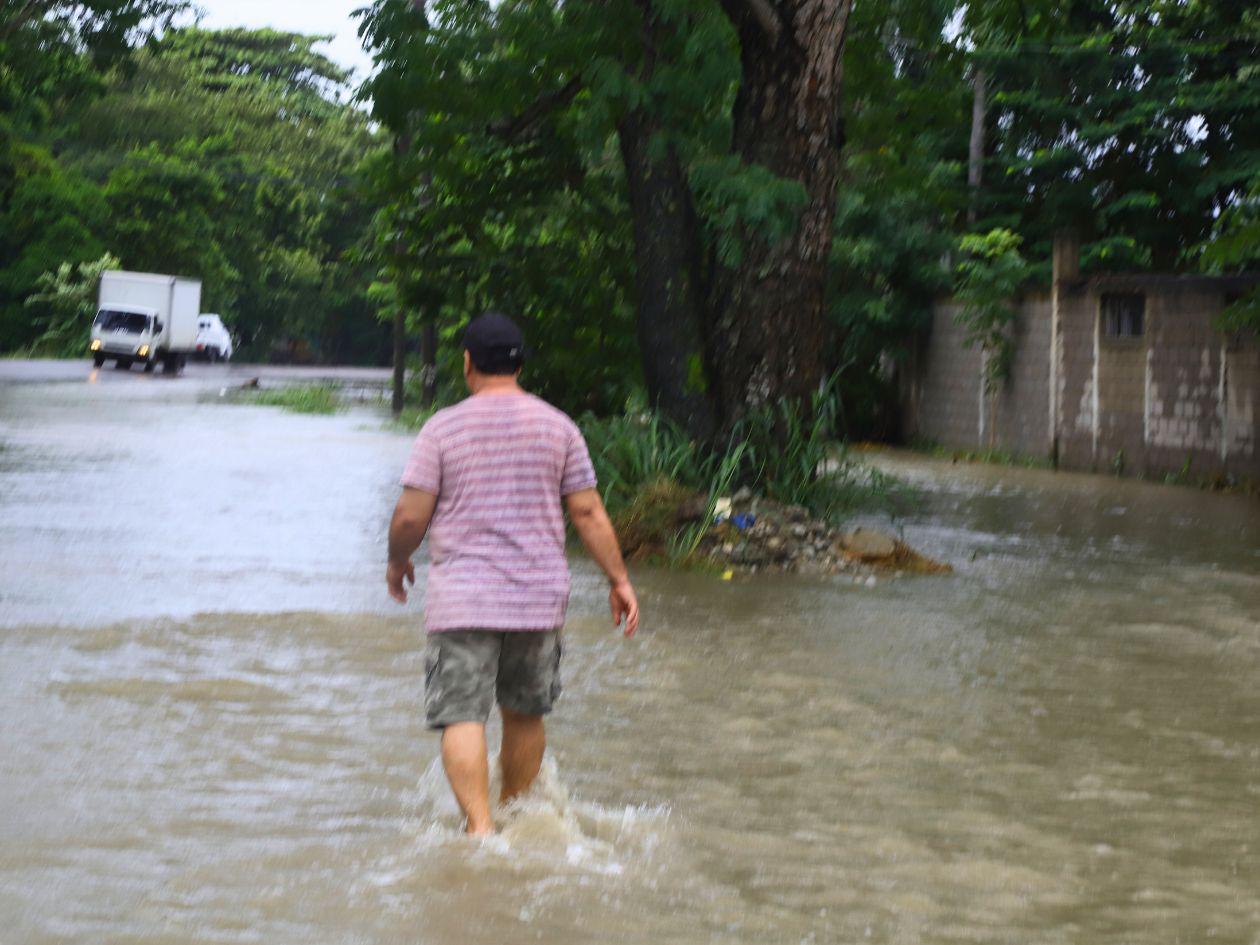 Persisten las lluvias en la zona norte; San Pedro Sula entre las más afectadas