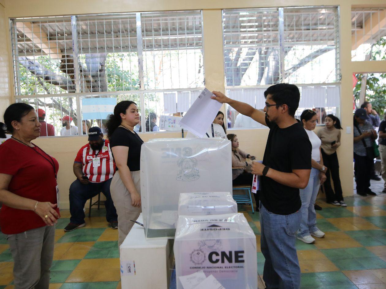 CNE reubica 27 centros de votación y aprueba 16 más, conoce cuáles