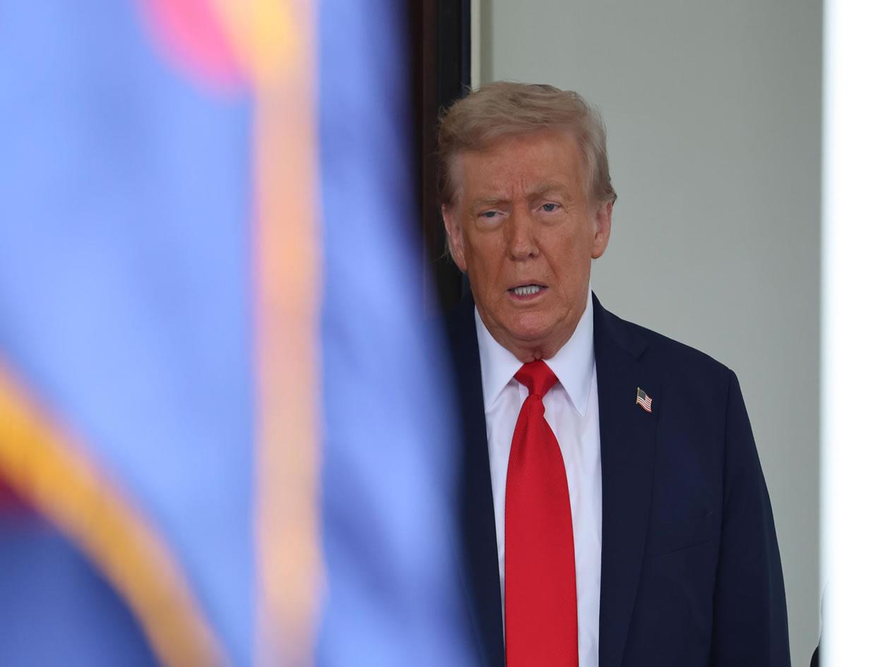 Trump dice que quiere ver “qué sucede” en la reunión bilateral entre Zelenski y Putin