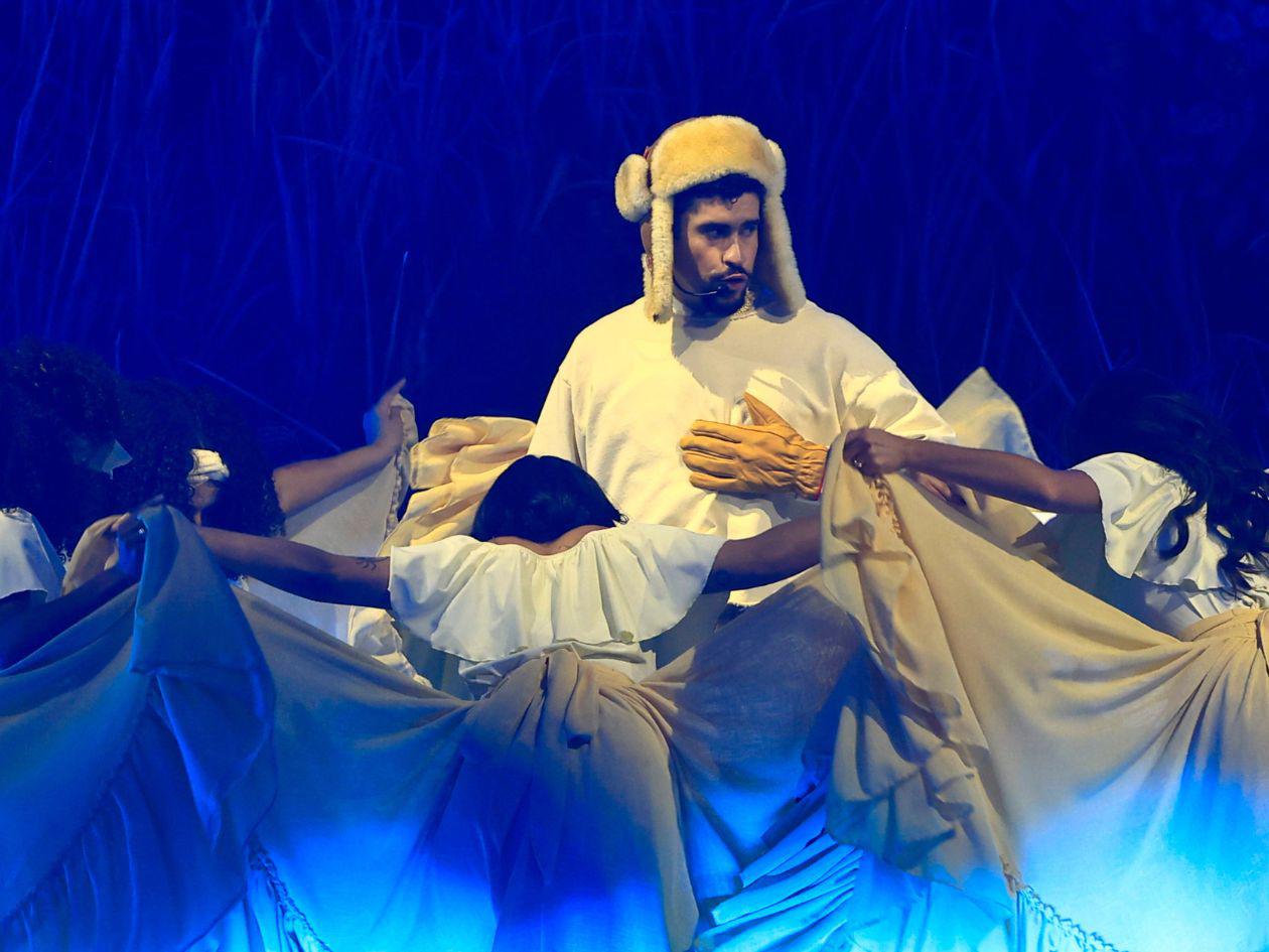 Bad Bunny culmina su residencia en Puerto Rico instando a combatir el odio con amor