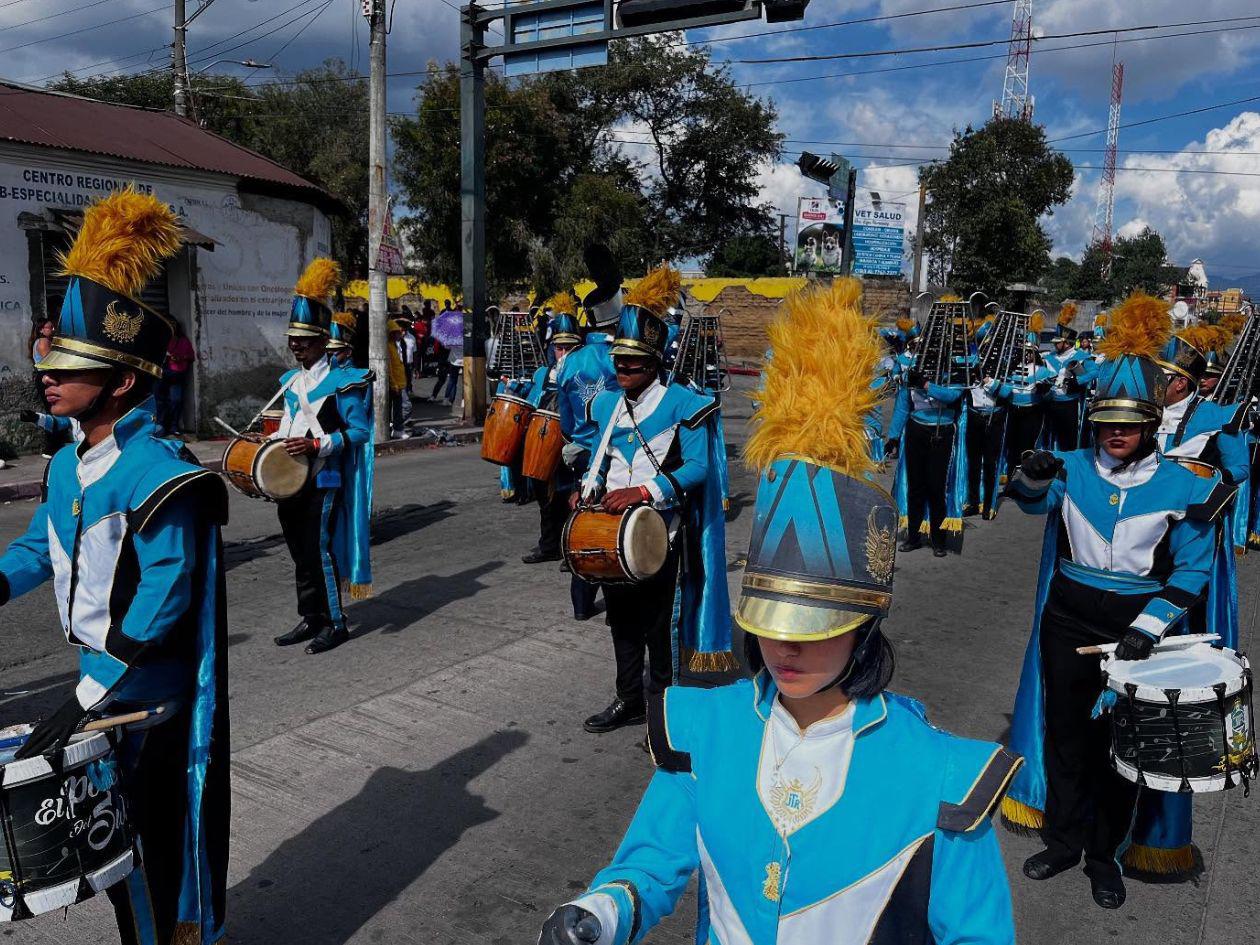 Banda de guerra del JTR representa a Honduras en festival internacional en Guatemala