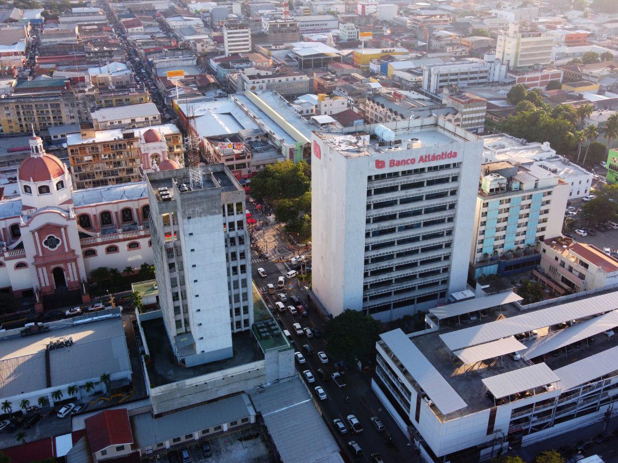 Inversión de unos $800 millones retrasada por burocracia estatal