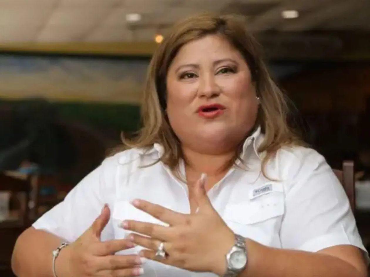 Video en el que Welsy Vásquez dice que a los nacionalistas no les interesa el aumento de los combustibles es de IA