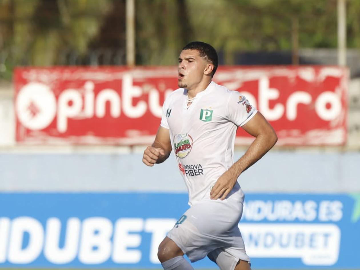 Goleador Erick Puerto toma contundente decisión sobre su futuro