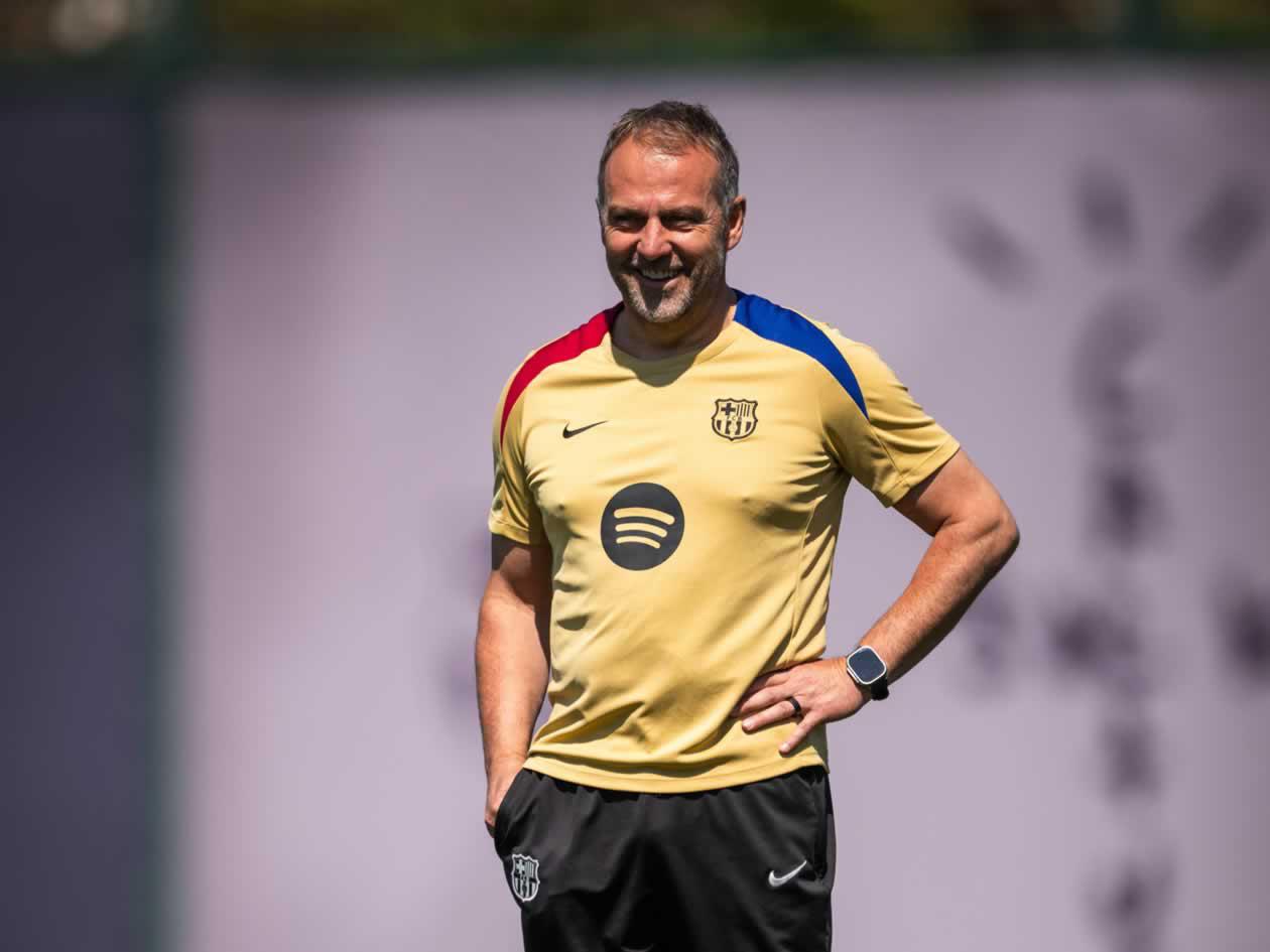 Barcelona sonríe: Flick recupera a dos jugadores para el Clásico ante Real Madrid