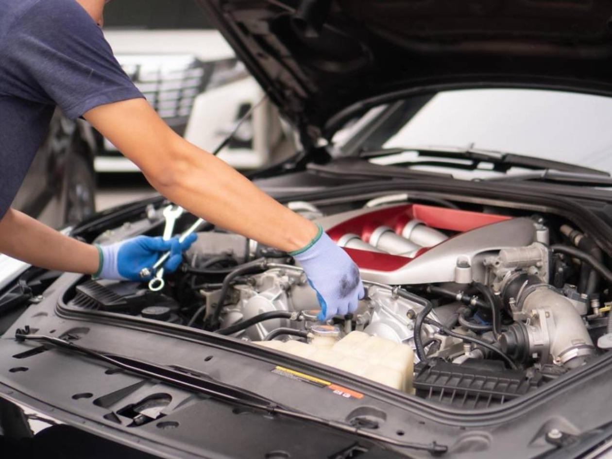 ¿Por qué el calor puede dañar su carro?