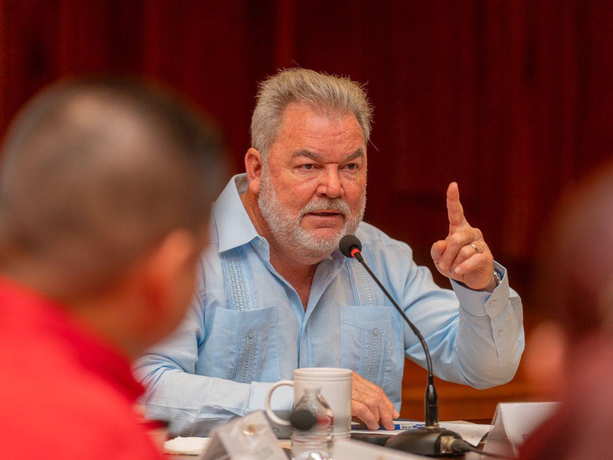 Partido Liberal expresa apoyo a Roberto Contreras y condena ataques políticos y mediáticos