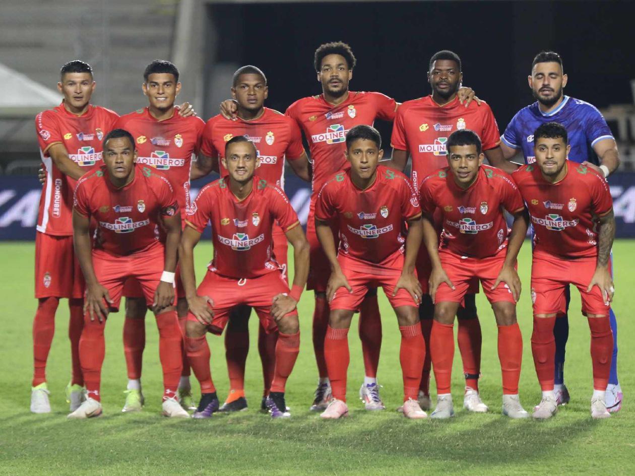 Real Sociedad promete bono millonario a futbolistas por evitar descender