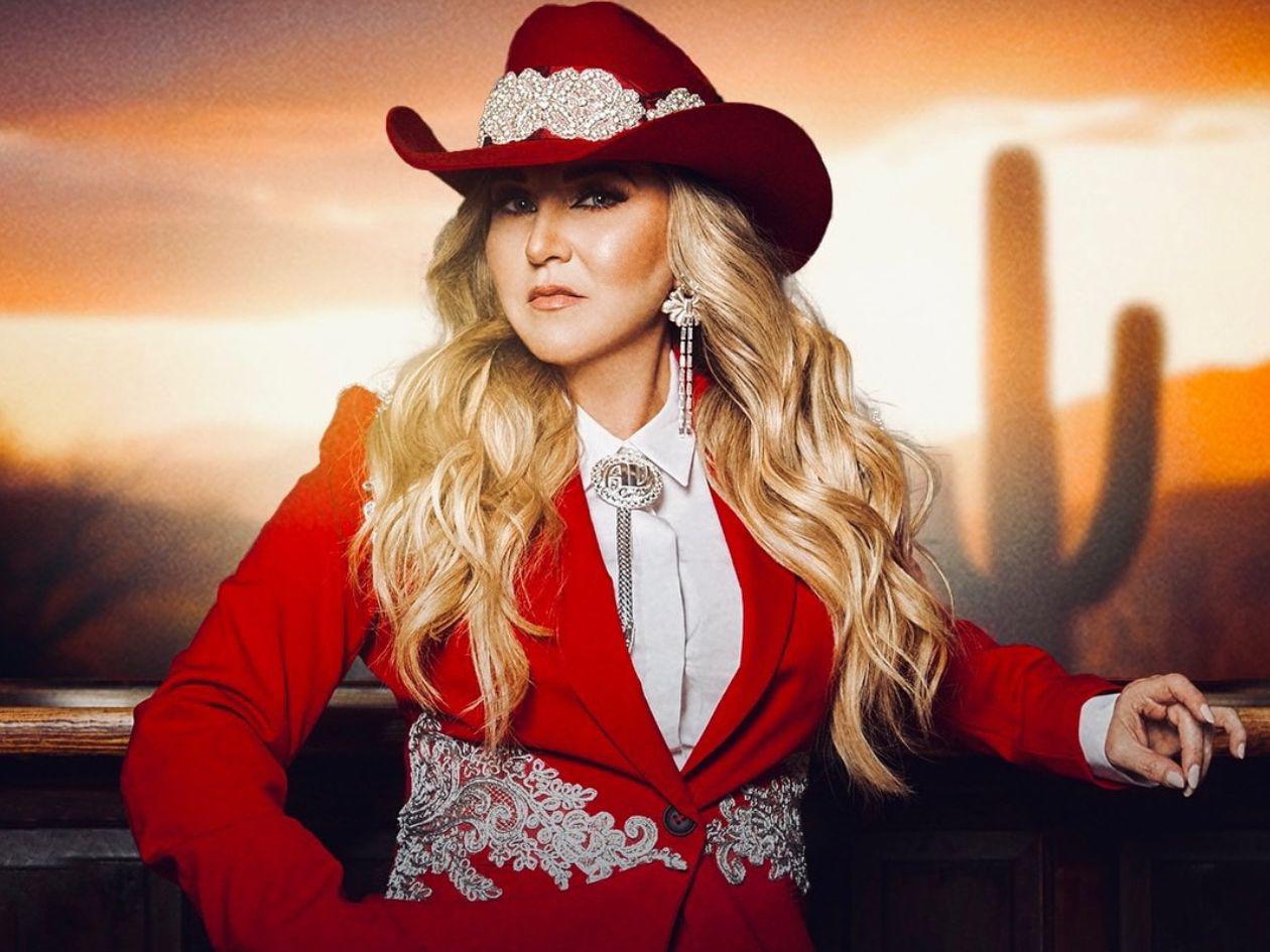 Alicia Villarreal asegura que Cruz Martínez se niega a darle el divorcio