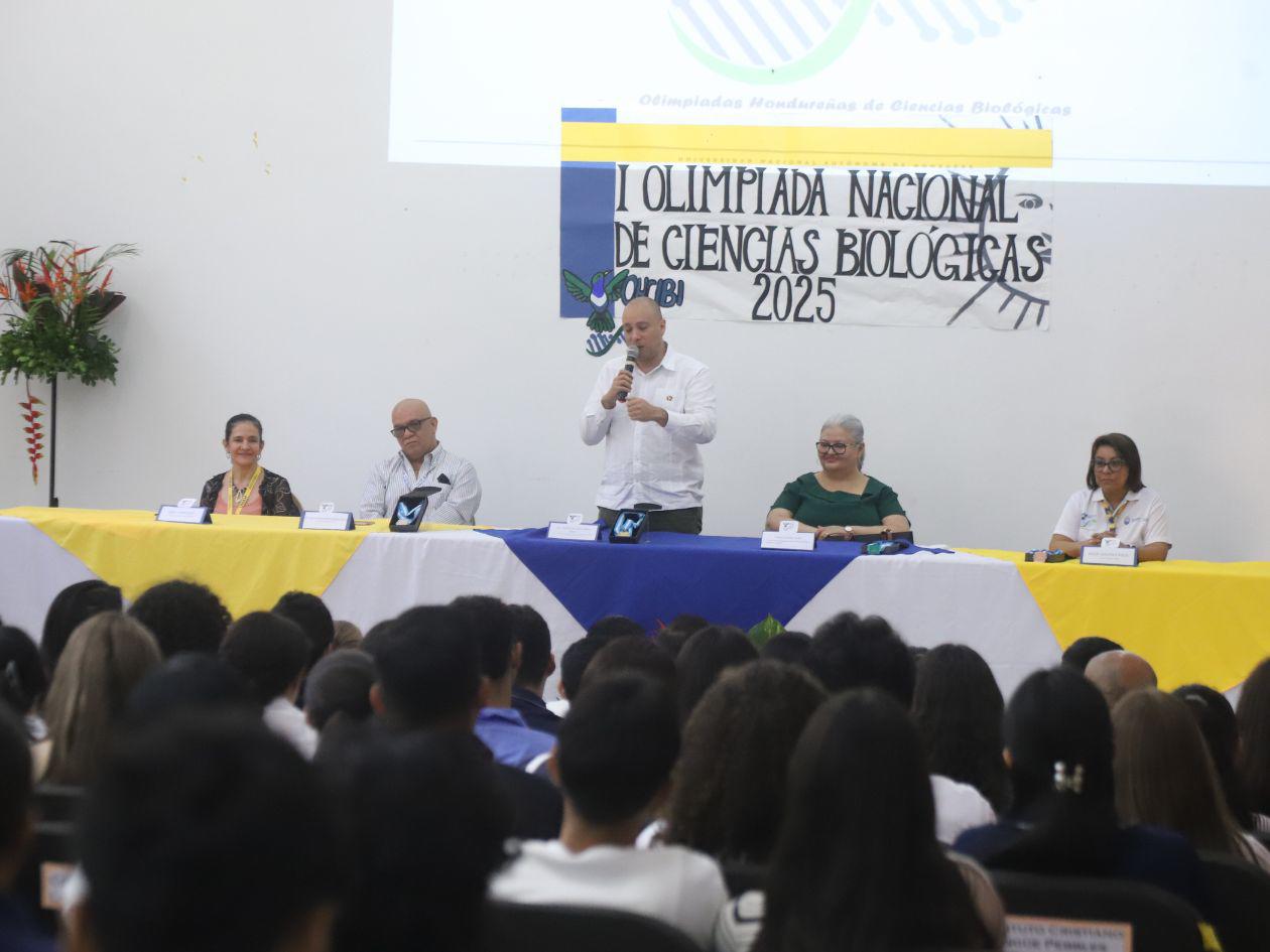 Ocho estudiantes representarán a Honduras en olimpiadas internacionales de Ciencias Biológicas