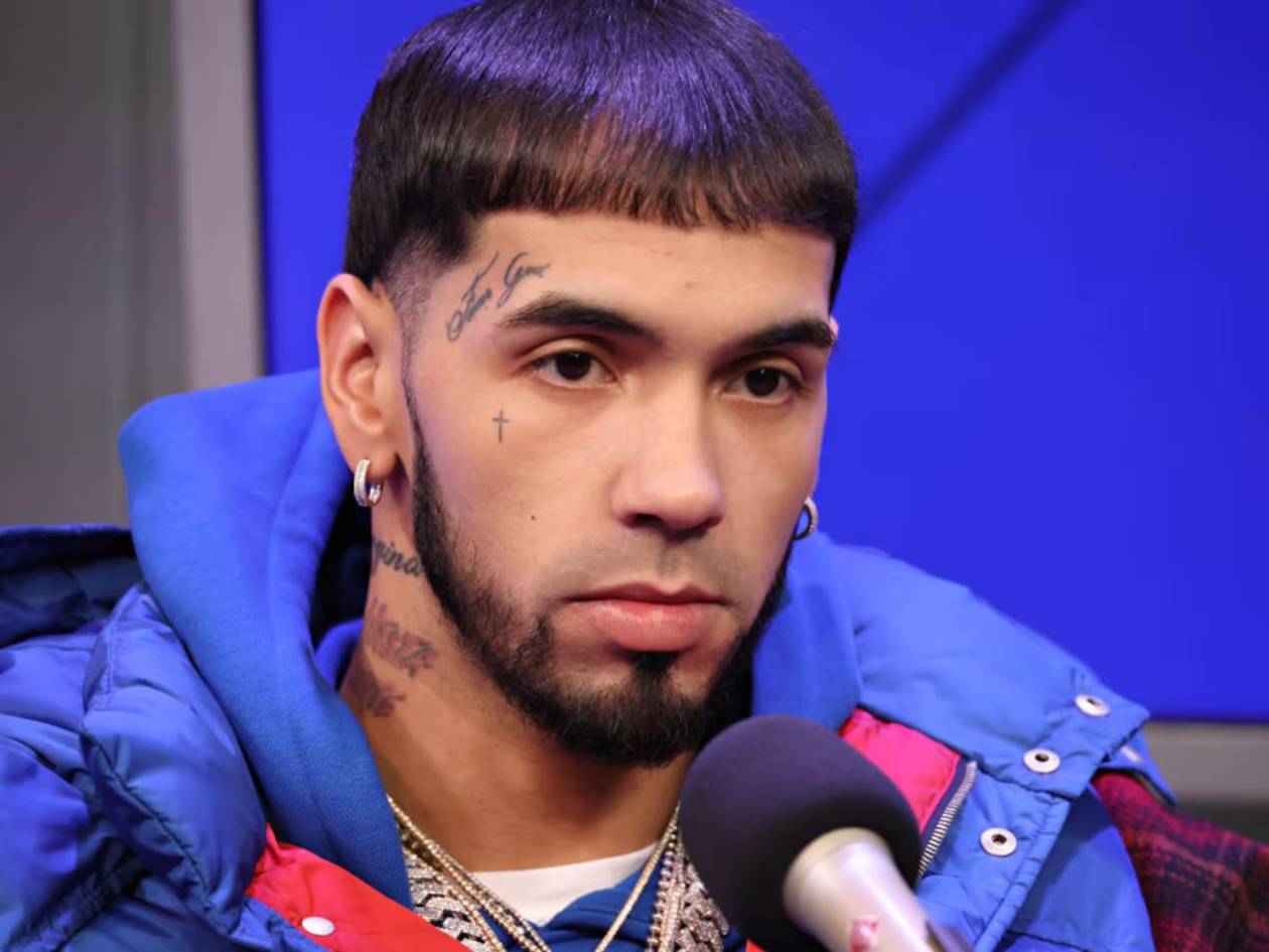 Anuel AA fue hospitalizado de emergencia por una infección