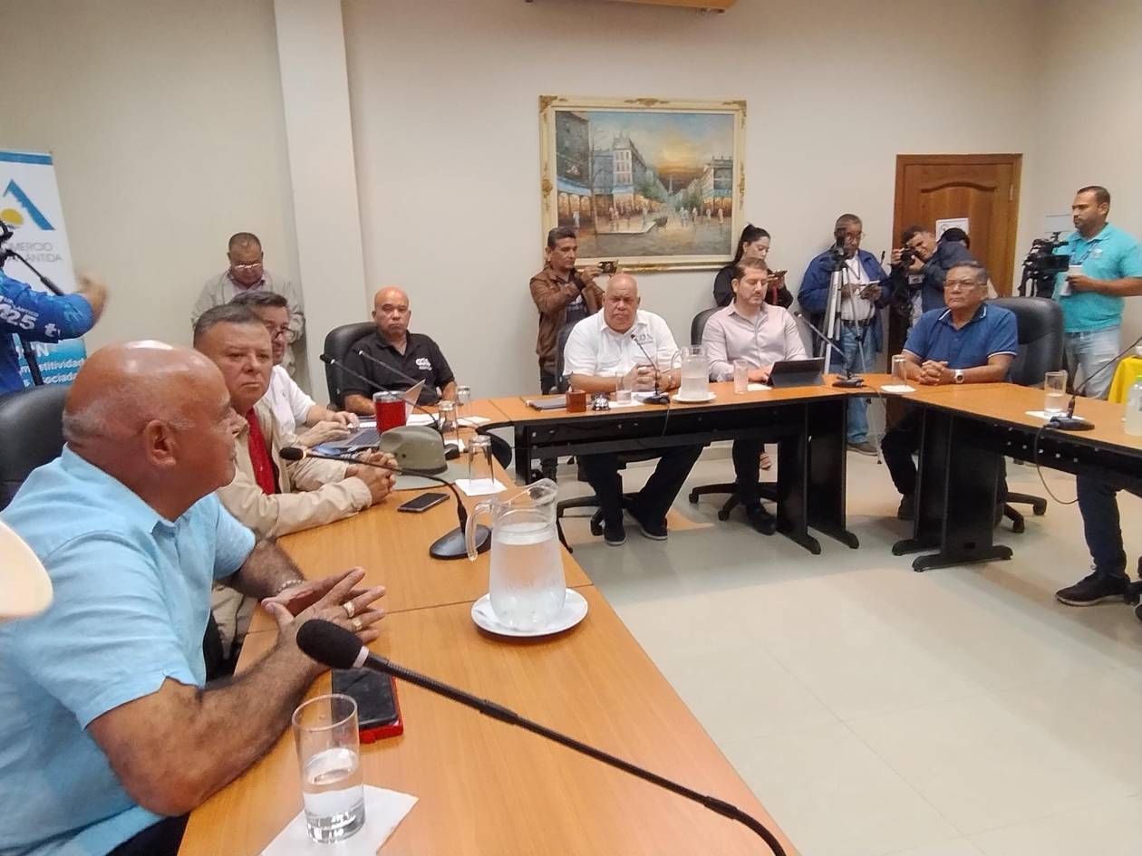 Atlántida se une por los cuatro carriles hasta La Ceiba