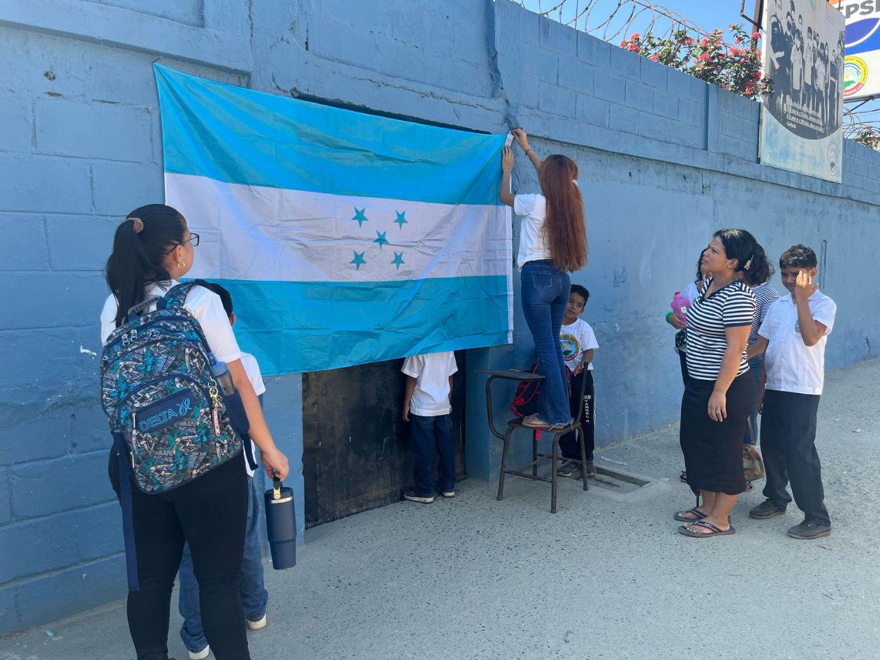 Protesta deja sin clases a 800 estudiantes en San Pedro Sula