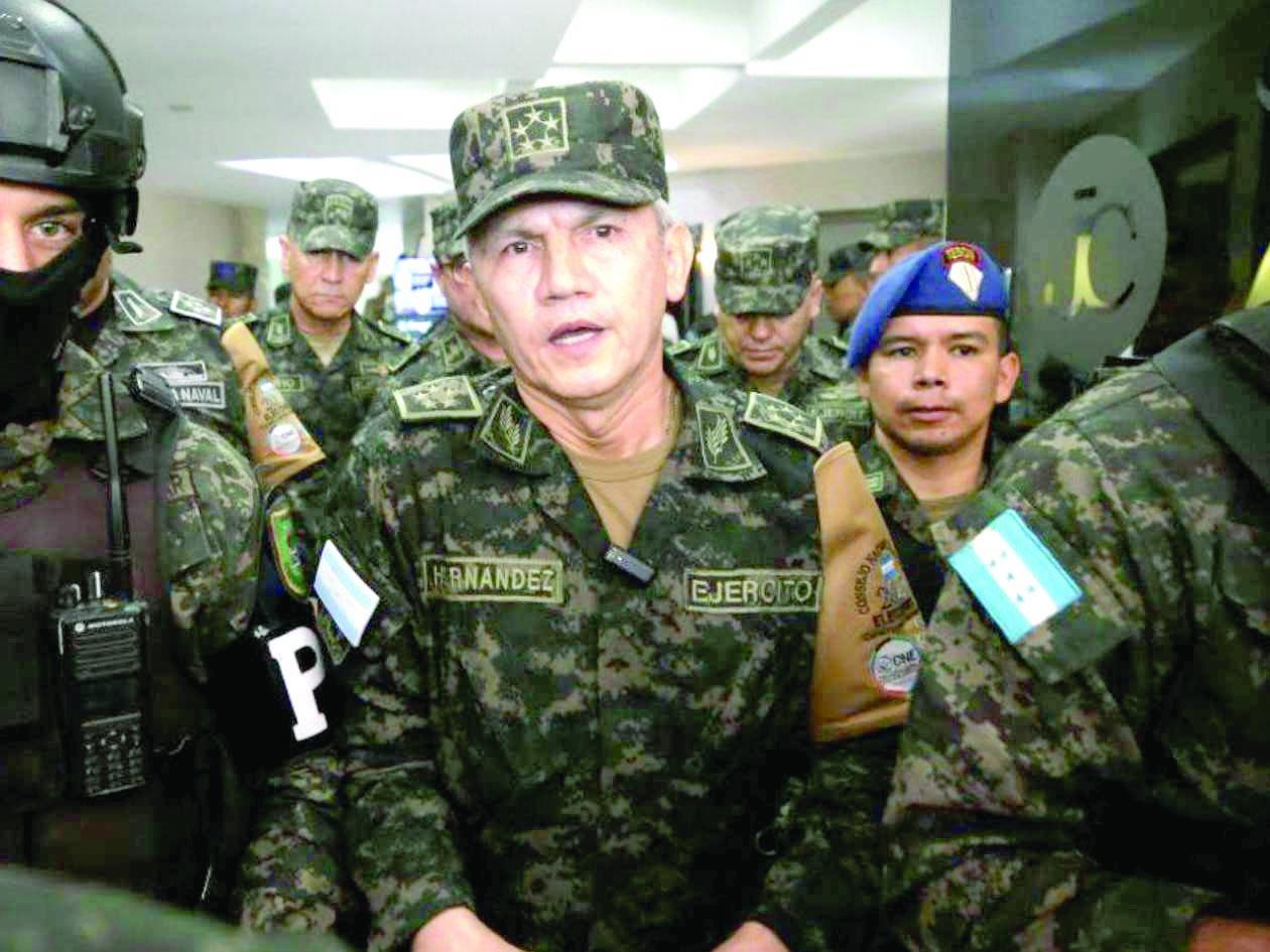 Sectores rechazan declaraciones del jefe de las FF AA