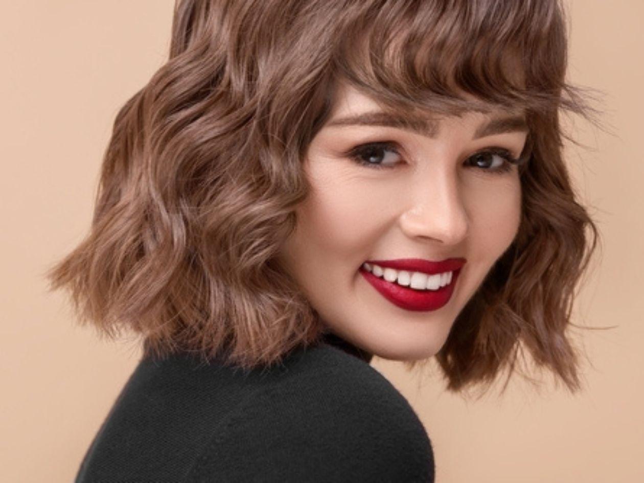 El color de cabello que conquista el otoño: el ‘mocha mousse’