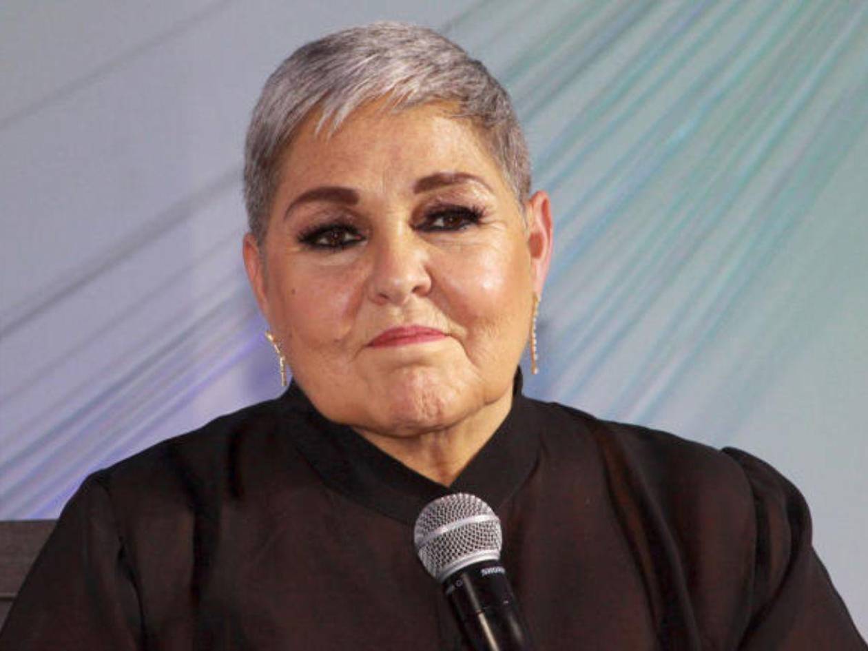 Lupita D'Alessio seguirá hospitalizada, posponen sus conciertos