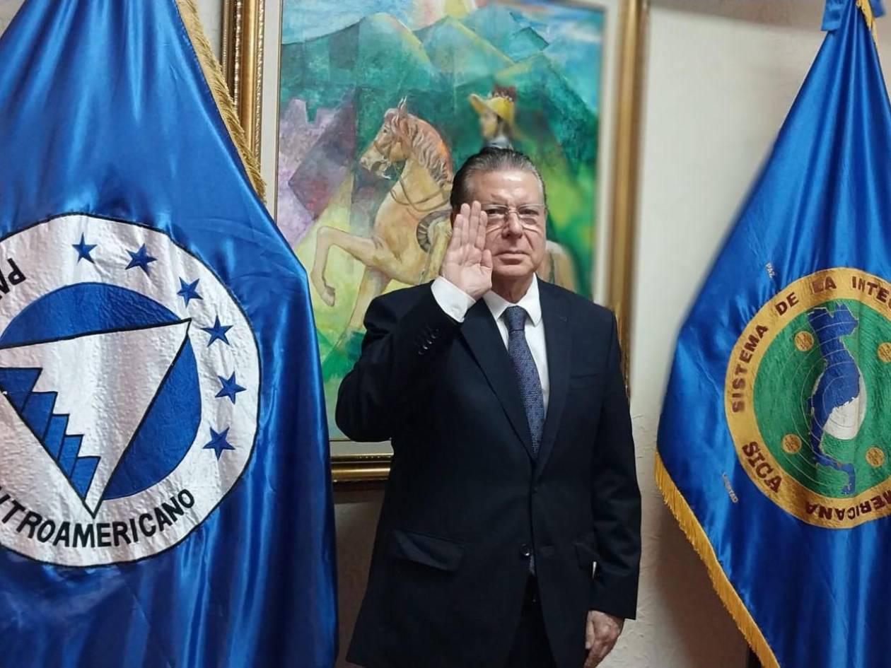 David Matamoros Batson, nuevo diputado del Parlacen