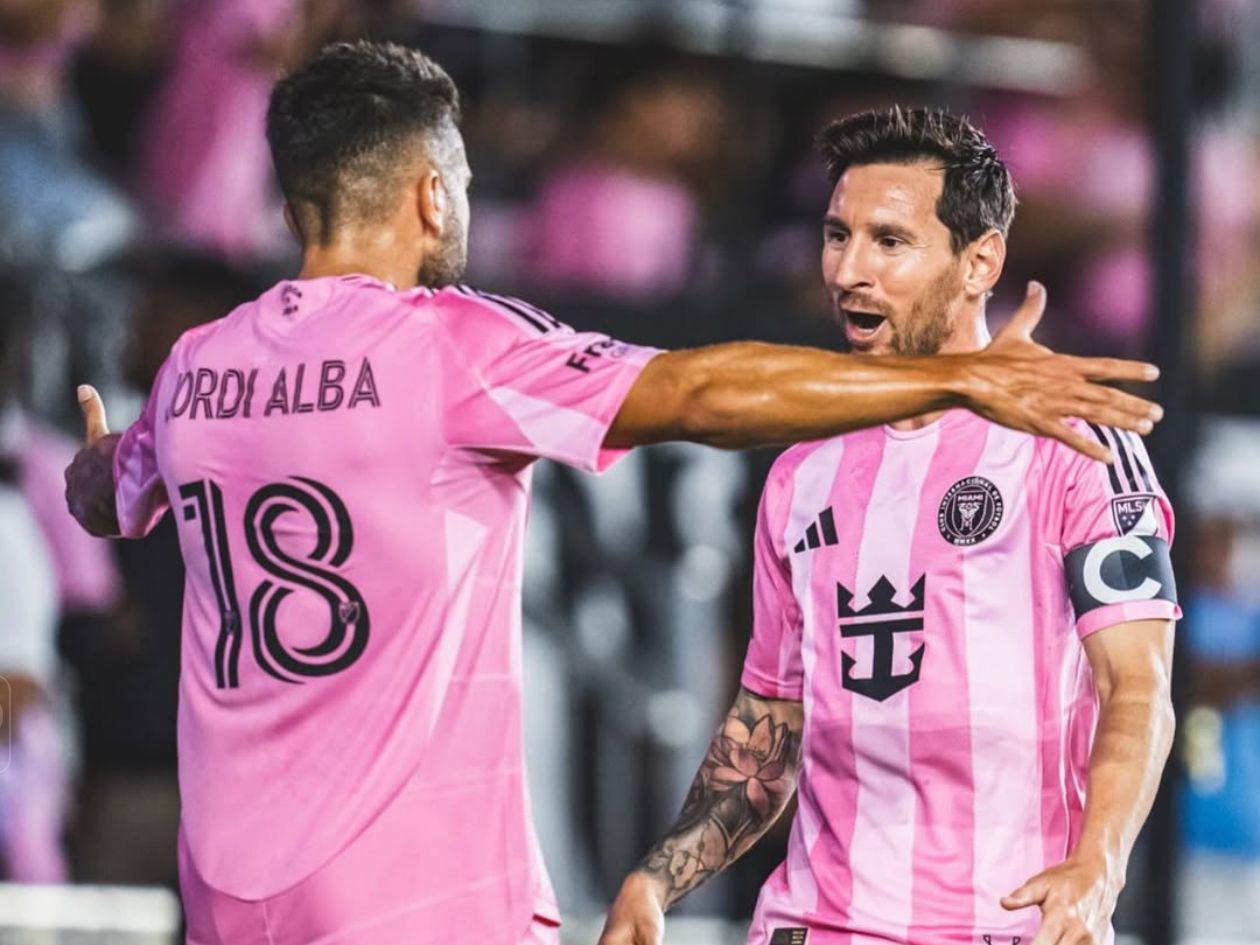 Inter Miami golea al Atlanta United con doblete de Lionel Messi