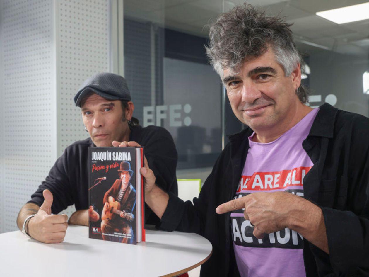 Joaquín Sabina ya tiene su personaje y vida en un cómic