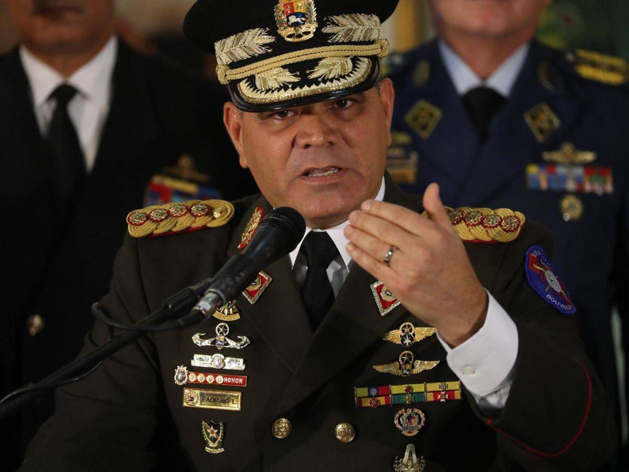 Venezuela realizará maniobras militares en el Caribe ante amenaza de EEUU