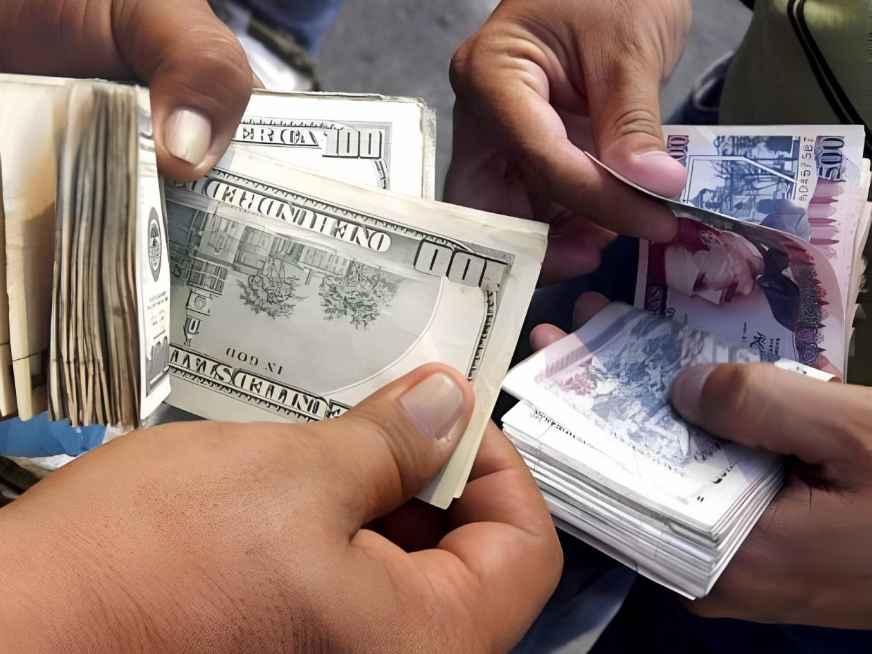 Precio de compra del dólar alcanza 26 lempiras en subasta del BCH