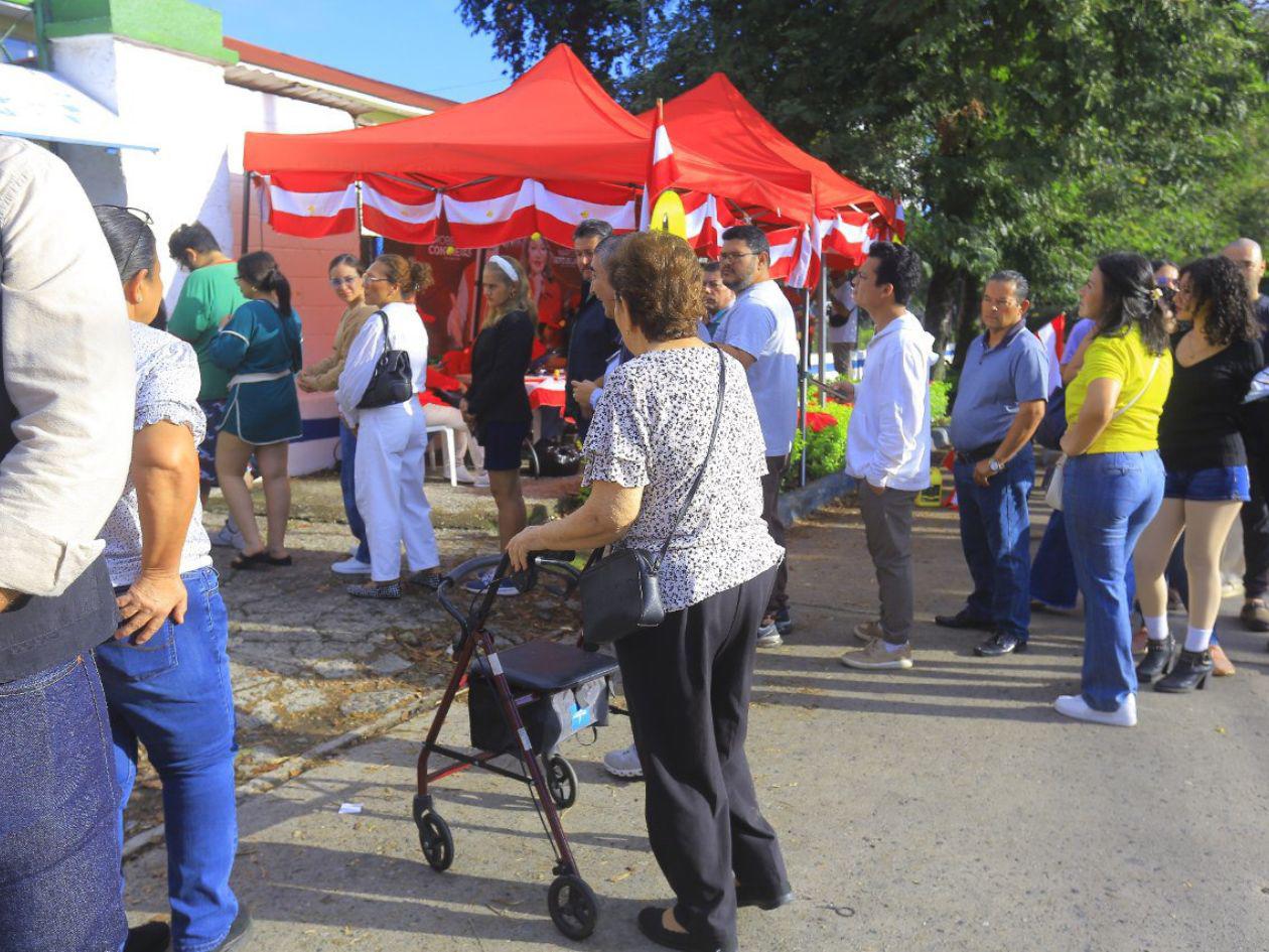 Video de la anciana diciendo que Honduras retrocedió 16 años por pérdida de Libre es un deepfake