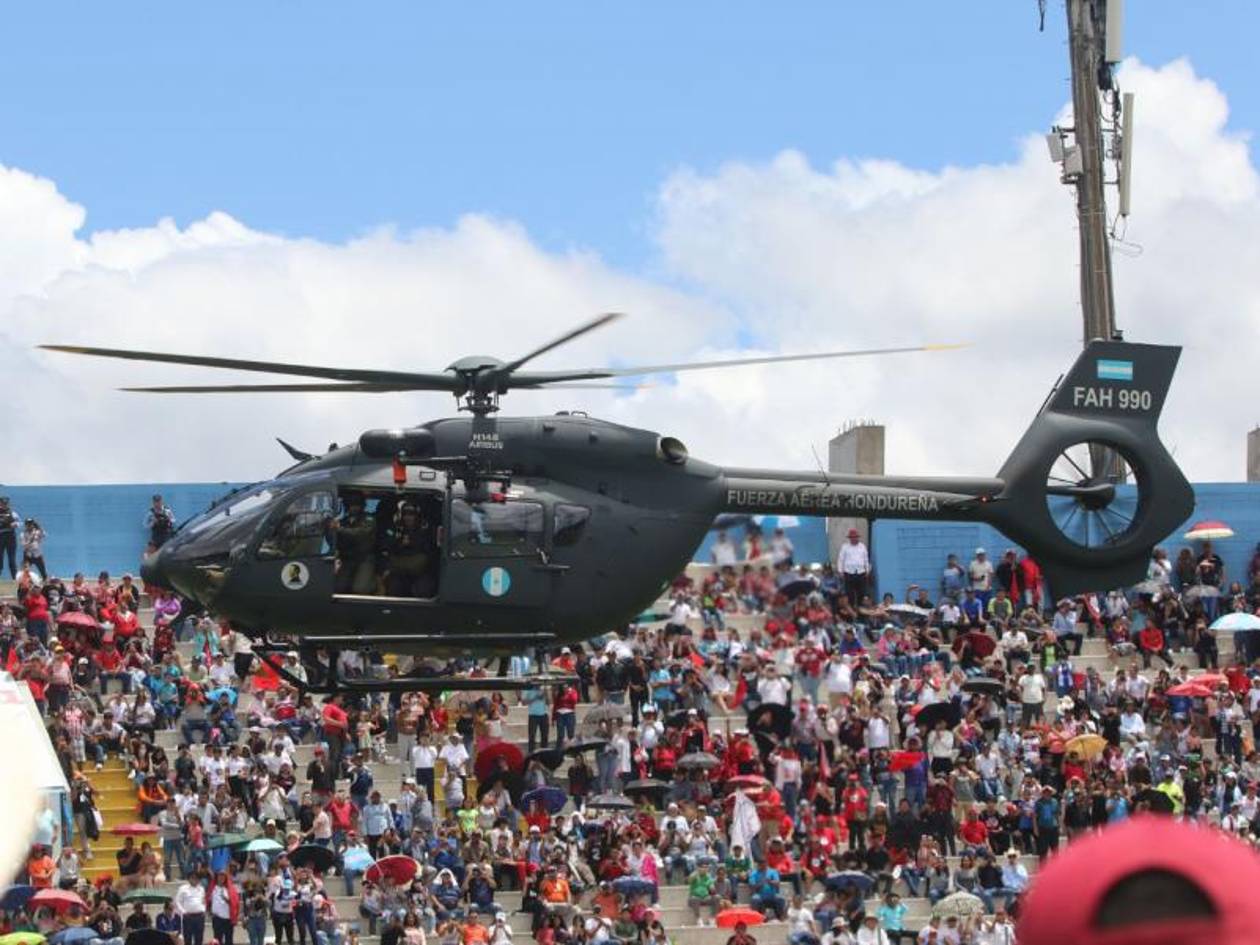 Las dos primeras aeronaves H145 participaron como parte del desfile del 15 de septiembre de 2025, siendo pilotadas en la celebración patria.