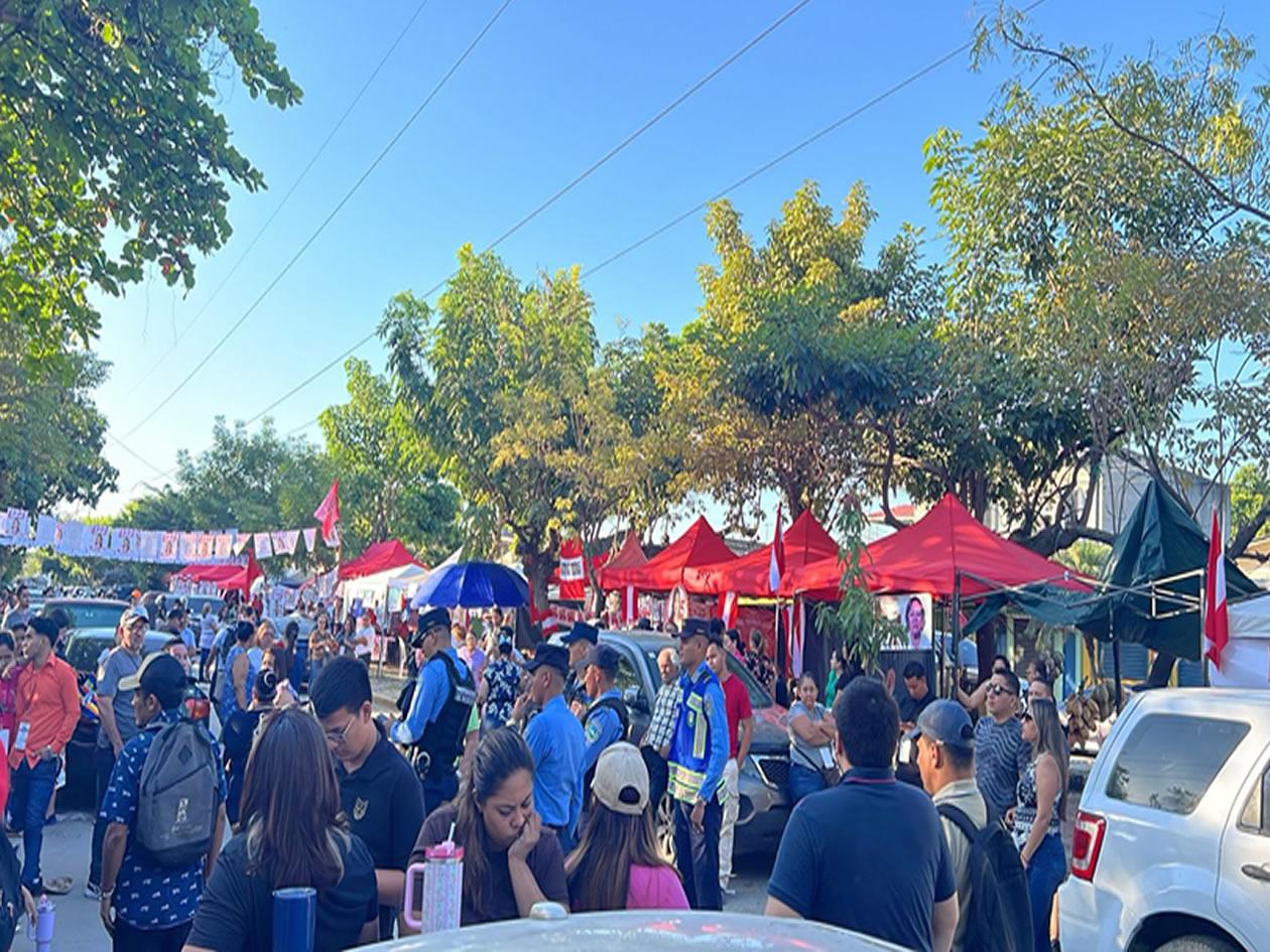 Votantes sampedranos están molestos por atrasos en inicio de elecciones
