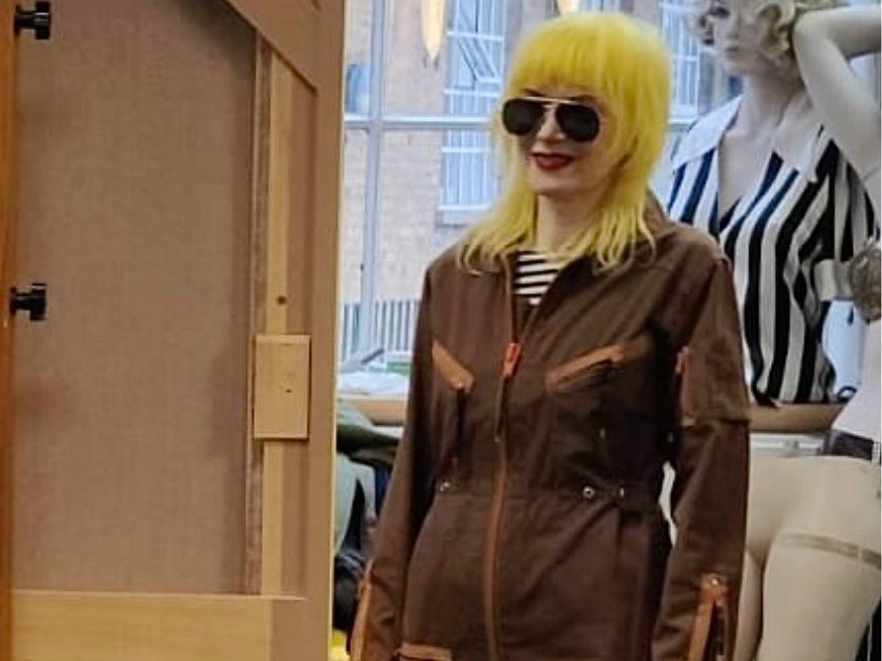 Muere la diseñadora Pam Hogg, que vistió a estrellas como Rihanna o Kylie Minogue