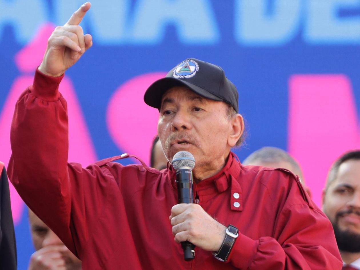 Daniel Ortega califica de payasada el despliegue militar de EEUU en el Caribe