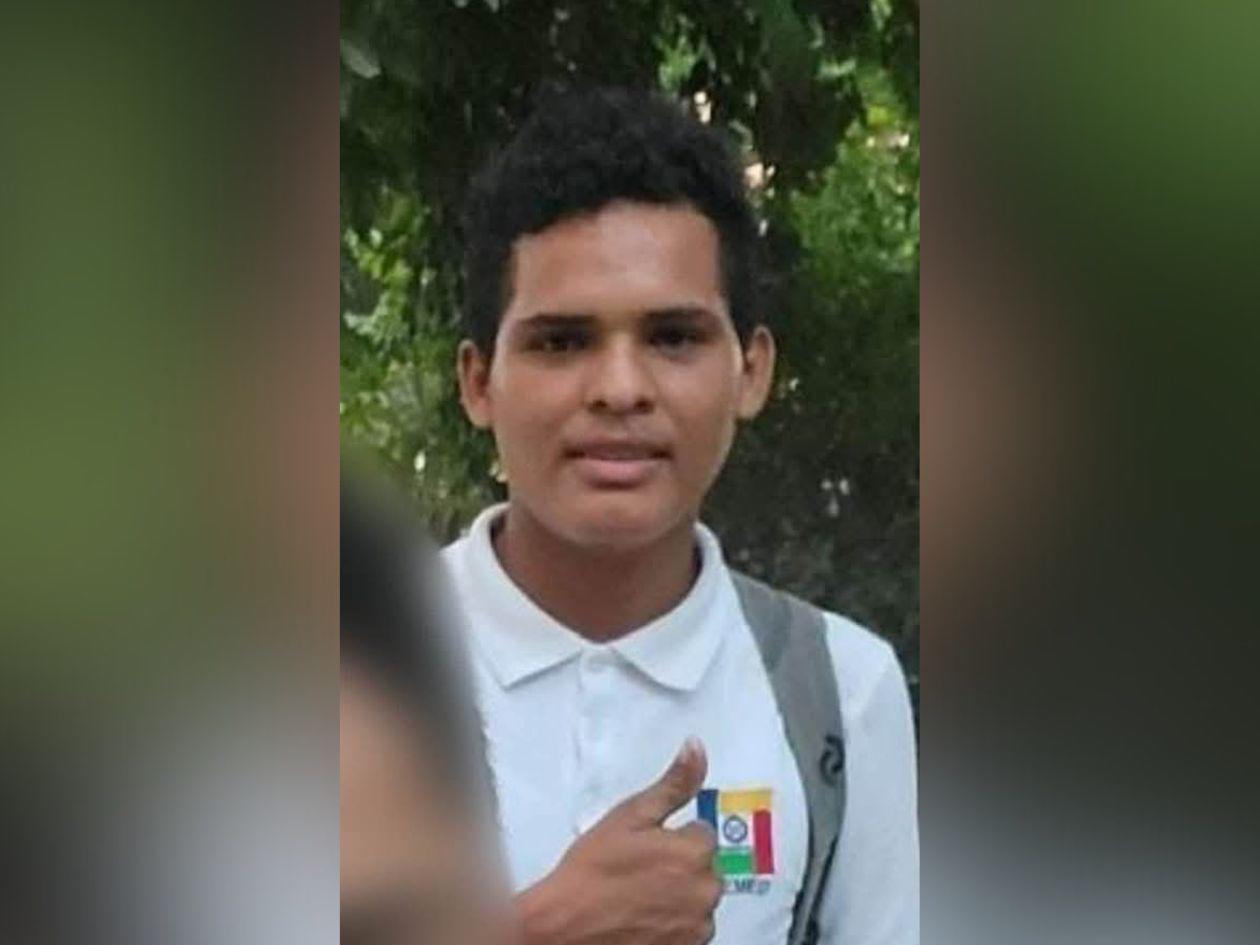 Fueron a hacer tareas a la casa de un compañero y los asesinaron en SPS