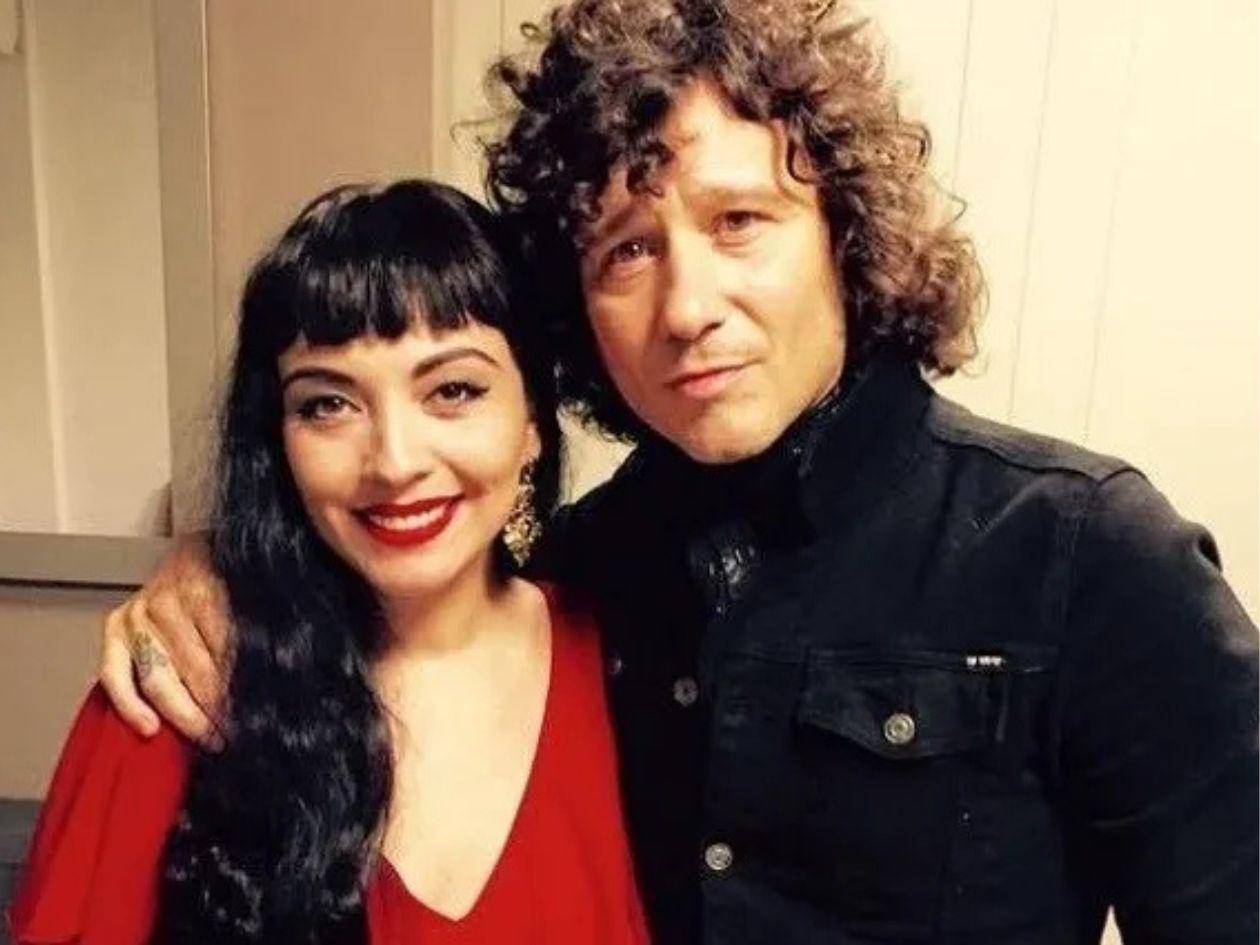 Mon Laferte y Bunbury se suman como presentadores de los Latin Grammy