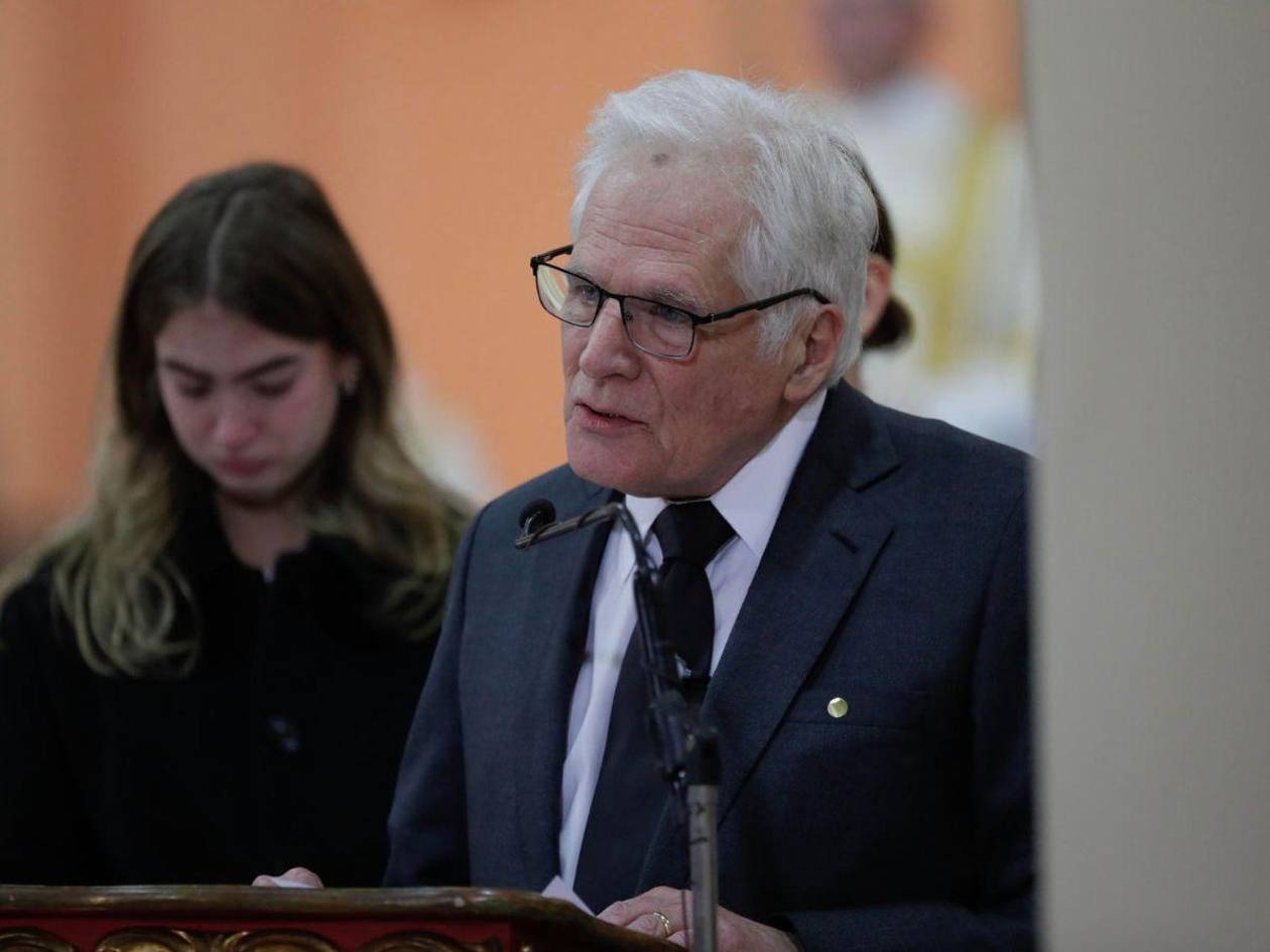 Padre del asesinado senador Uribe Turbay ocupará su lugar como candidato presidencial