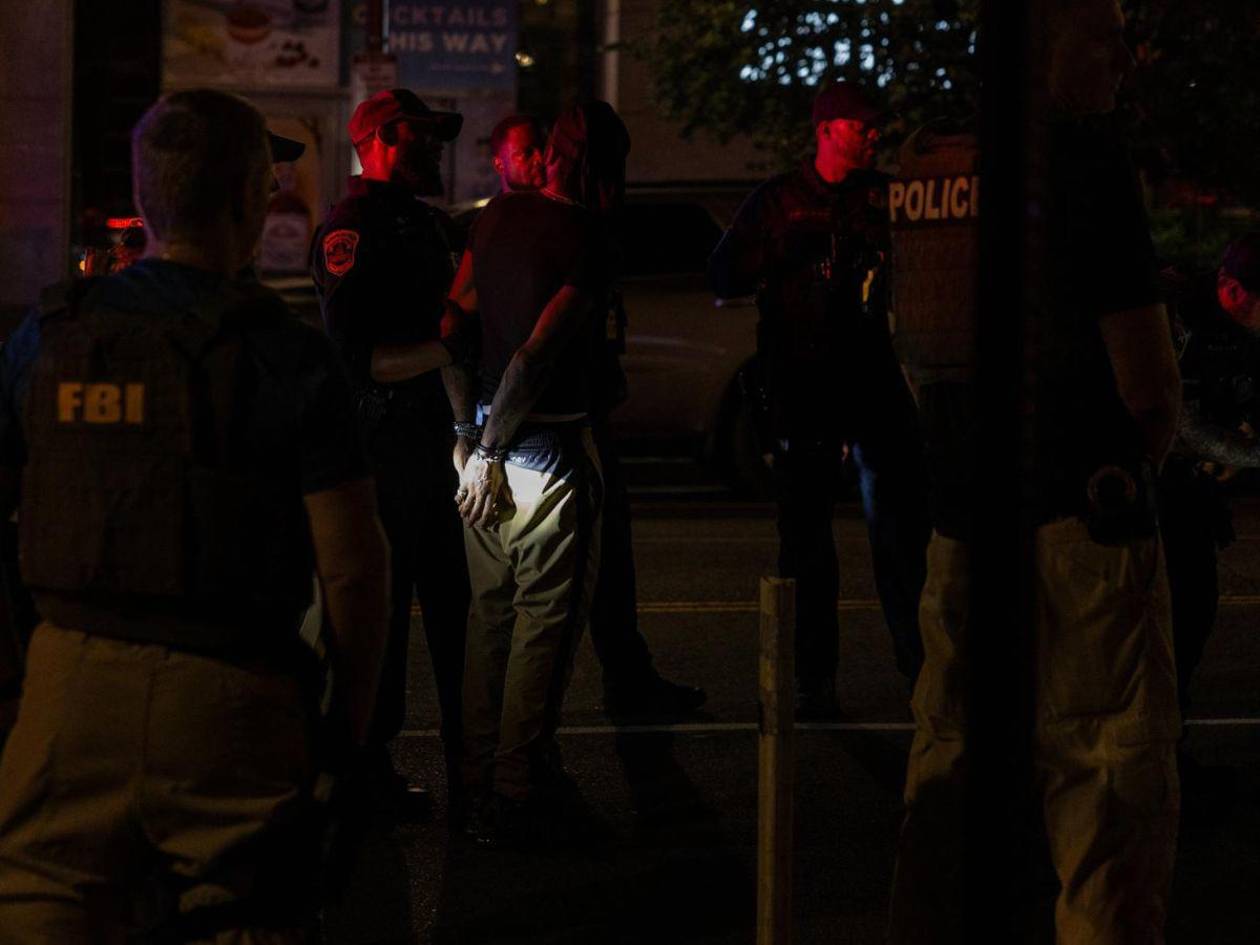 Detienen a 78 inmigrantes en redadas en Texas