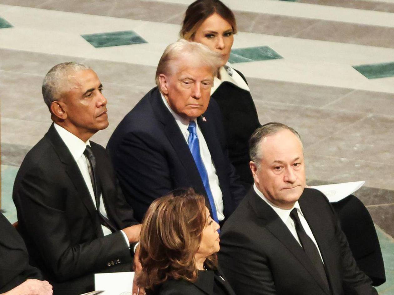 Trump publica un video falso  que muestra a Obama siendo arrestado