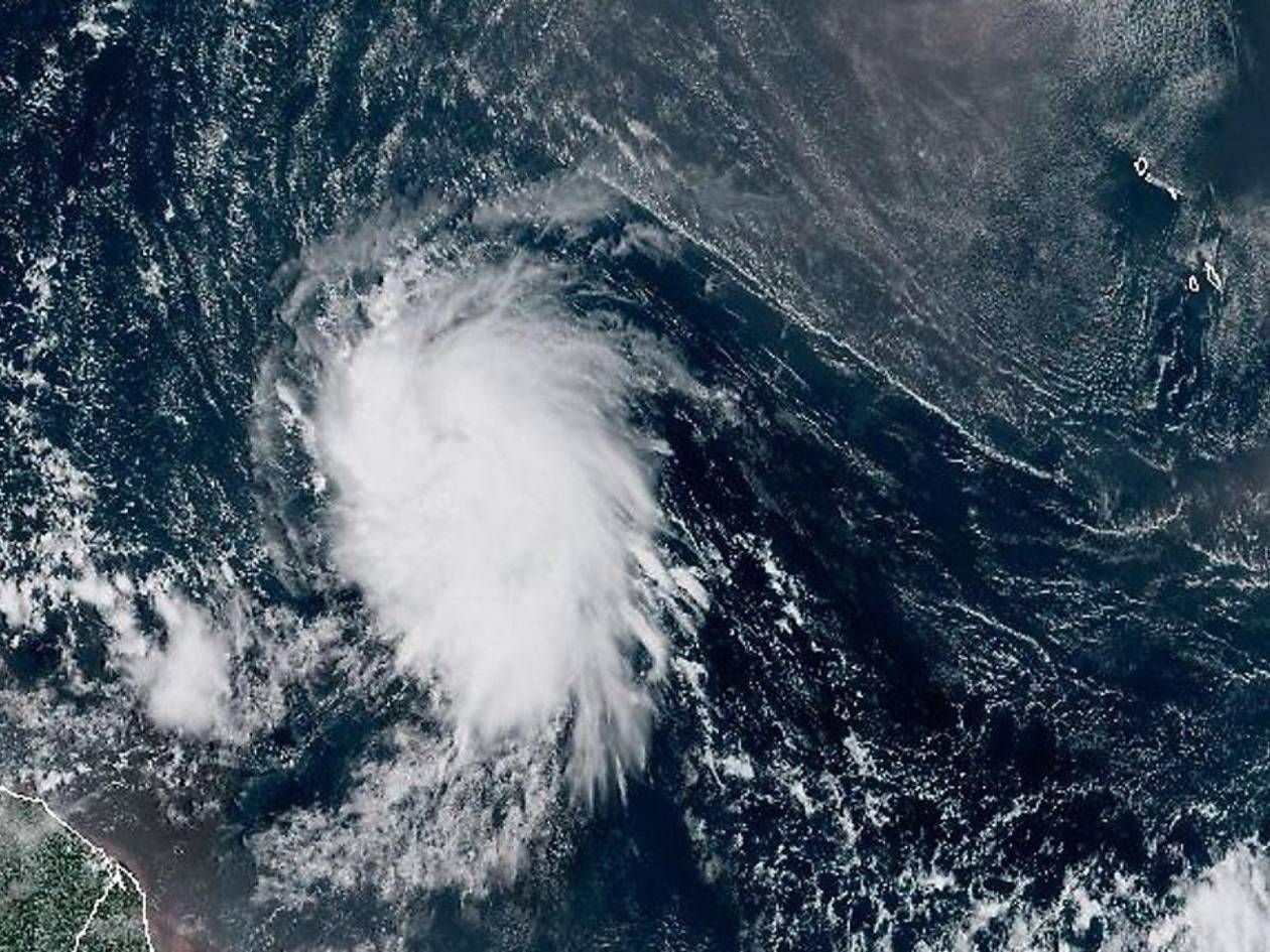 La tormenta tropical Jerry surge en el Atlántico