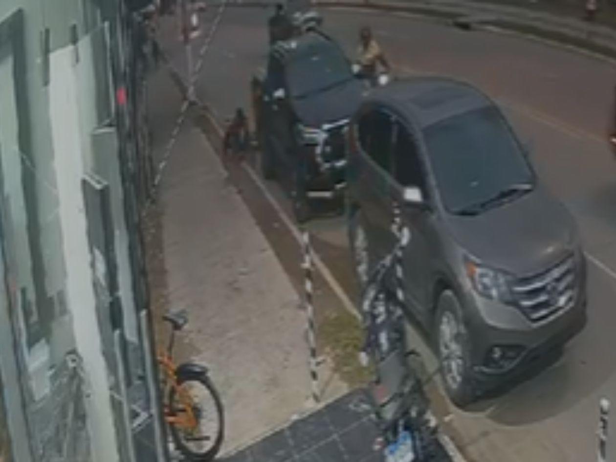 VIDEO: Captan a sicario cuando asesina a hija del exvocalista de Los Roland